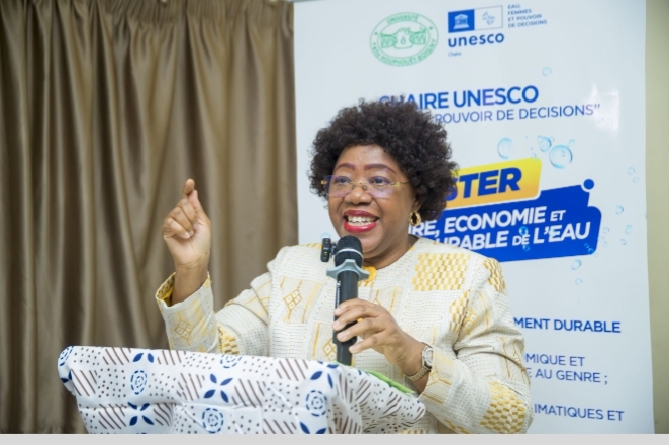 Université Félix Houphouët-Boigny : Une leçon inaugurale de haut vol de la Ministre Euphrasie KOUASSI YAO pour le Master Genre et Eau